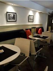 Macskakő Coffee Inn