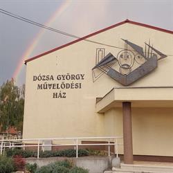 Dózsa György Művelődési Ház