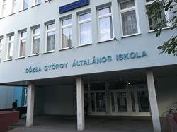 Dózsa György Általános Iskola, Dunaújváros