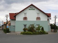 PÓLUS PANZIÓ BÜFÉ