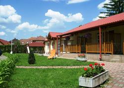 Aqua Azur Apartments and Guesthouse