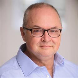 Dr Falus Gyorgy Plasztikai sebesz