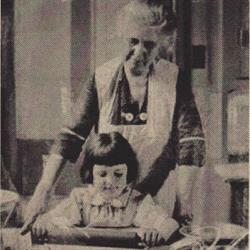 Erzsi Mama Konyhája. Étterem. Tradicionális magyar konyha, családias környezet, házias ízek