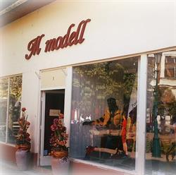 M modell üzlet