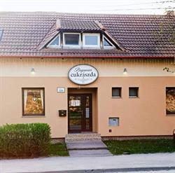 Bagaméri Kávézó Cukrászda