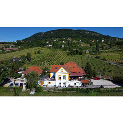 Bacchus Apartman, Badacsony