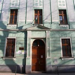 Szent József Gimnázium és Kollégium - Kollégiumi könyvtár