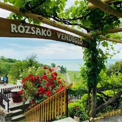 Rózsakő Borpince és Étterem