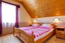 Booking Apartman Andrea Hévíz