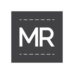 Márkásruha.hu, üzlet és webshop