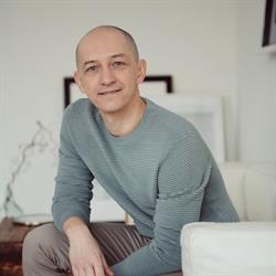 PERFECT YOU Plasztikai Sebészet - dr. Bulyovszky István
