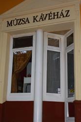 Múzsa kávéház