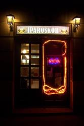 Iparoskör Söröző