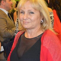 Pandur Katalin Királyerdei Szépségközpont
