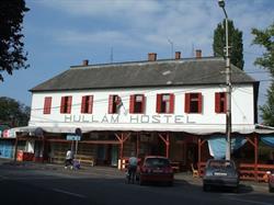 Hullám Hostel