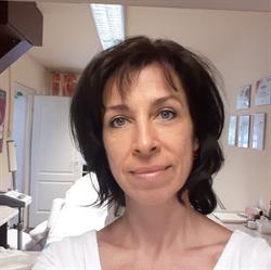 Mile Zsuzsa kozmetikus