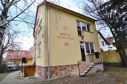 Onyx Szépségbarlang