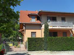 Steiner Villa Balatonboglár és Balatonlelle