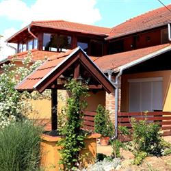 Anita Apartmanház