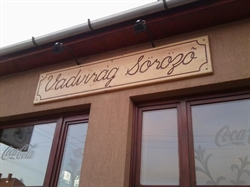 Vadvirág Söröző